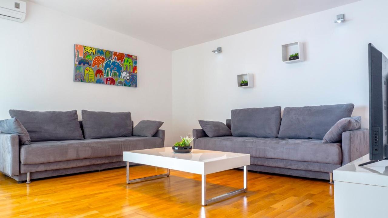 Luxury Apartments Andrea Marusici  Εξωτερικό φωτογραφία