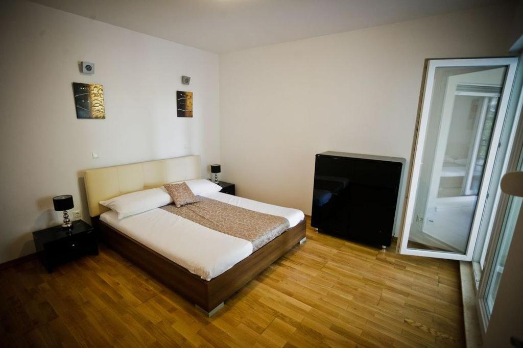 Luxury Apartments Andrea Marusici  Εξωτερικό φωτογραφία